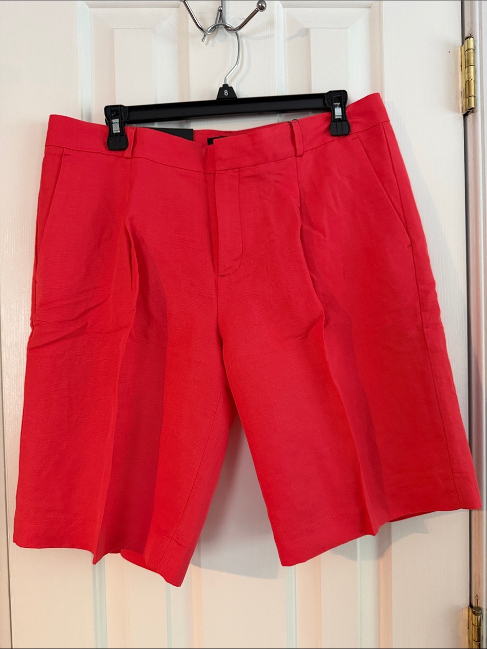 NWT Banana Republic Ladies Coral Ladies Linen Blend 10.5” Shorts Size 8